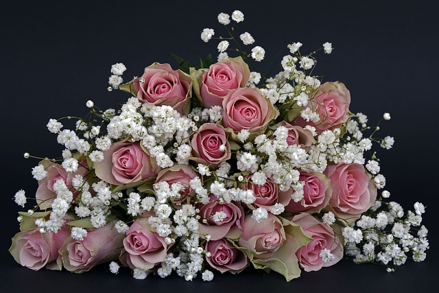 wonderful wedding roses